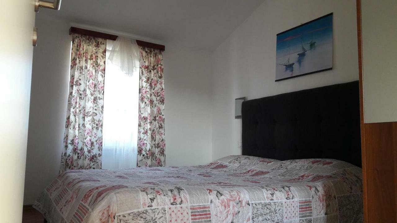 Villa Kortina Bašanija Екстериор снимка