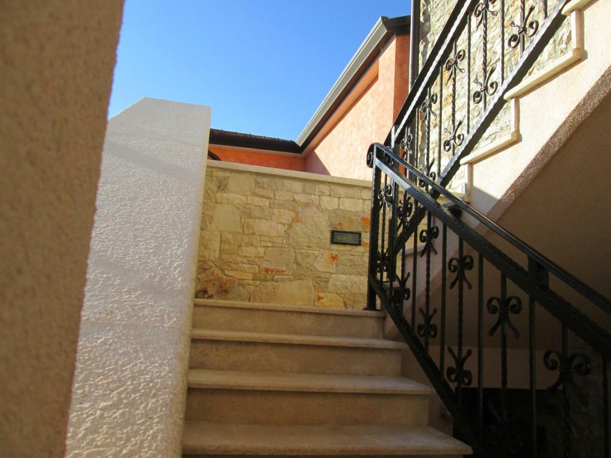 Villa Kortina Bašanija Екстериор снимка