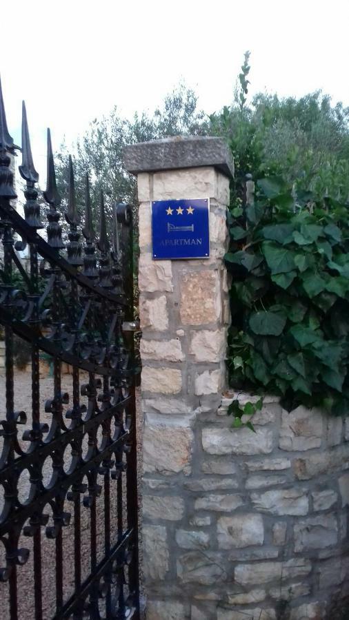 Villa Kortina Bašanija Екстериор снимка